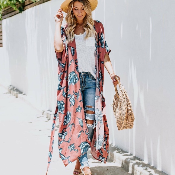 🔆LAST ONE!🔆'Tropics' Blue Floral Getaway Kimono - Picture 2 of 6